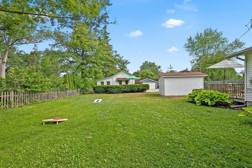2Min Walk Downtown-Pet Friendly-Offstreet Parking Villa Saugatuck Exterior photo